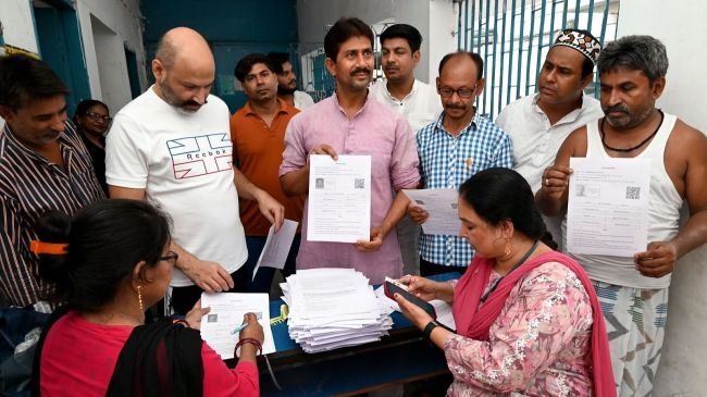 "Bihar voter list shrinks: Accuracy vital for elections. (2025)". | Beyond The Punchlines "Bihar voter list shrinks: Accuracy vital for elections. (2025)".