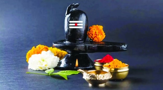The Meaning Behind Sawan Somwar Vrat and Its Rituals: A Journey of Faith, Fasting, and Lord Shiva | Beyond The Punchlines The Meaning Behind Sawan Somwar Vrat and Its Rituals: A Journey of Faith, Fasting, and Lord Shiva
